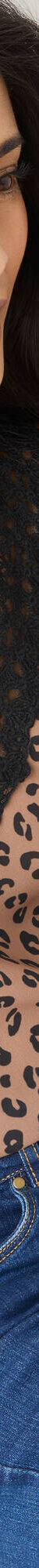 Caraco col V dentelle, imprimé léopard (caramel / noir) Caraco col V dentelle, imprimé léopard (caramel / noir)